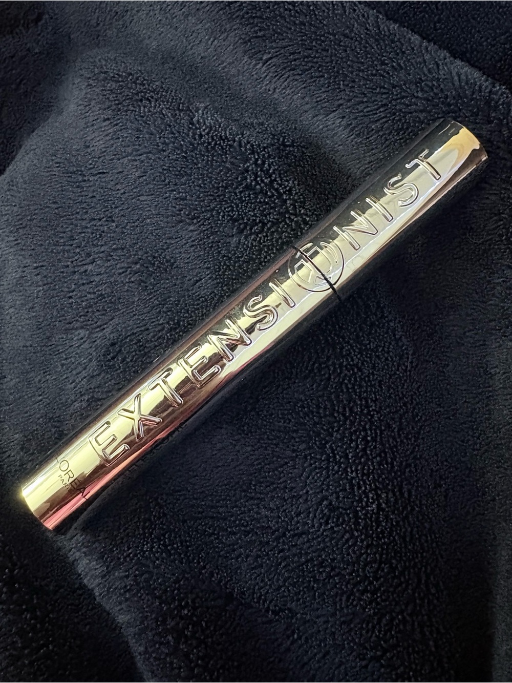 L’Oréal Extensionist Mascara in Blackest Black